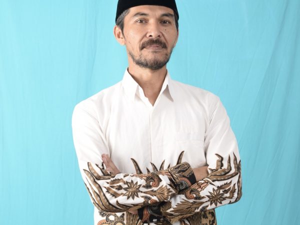 H. Deden Awaludin, M.Pd