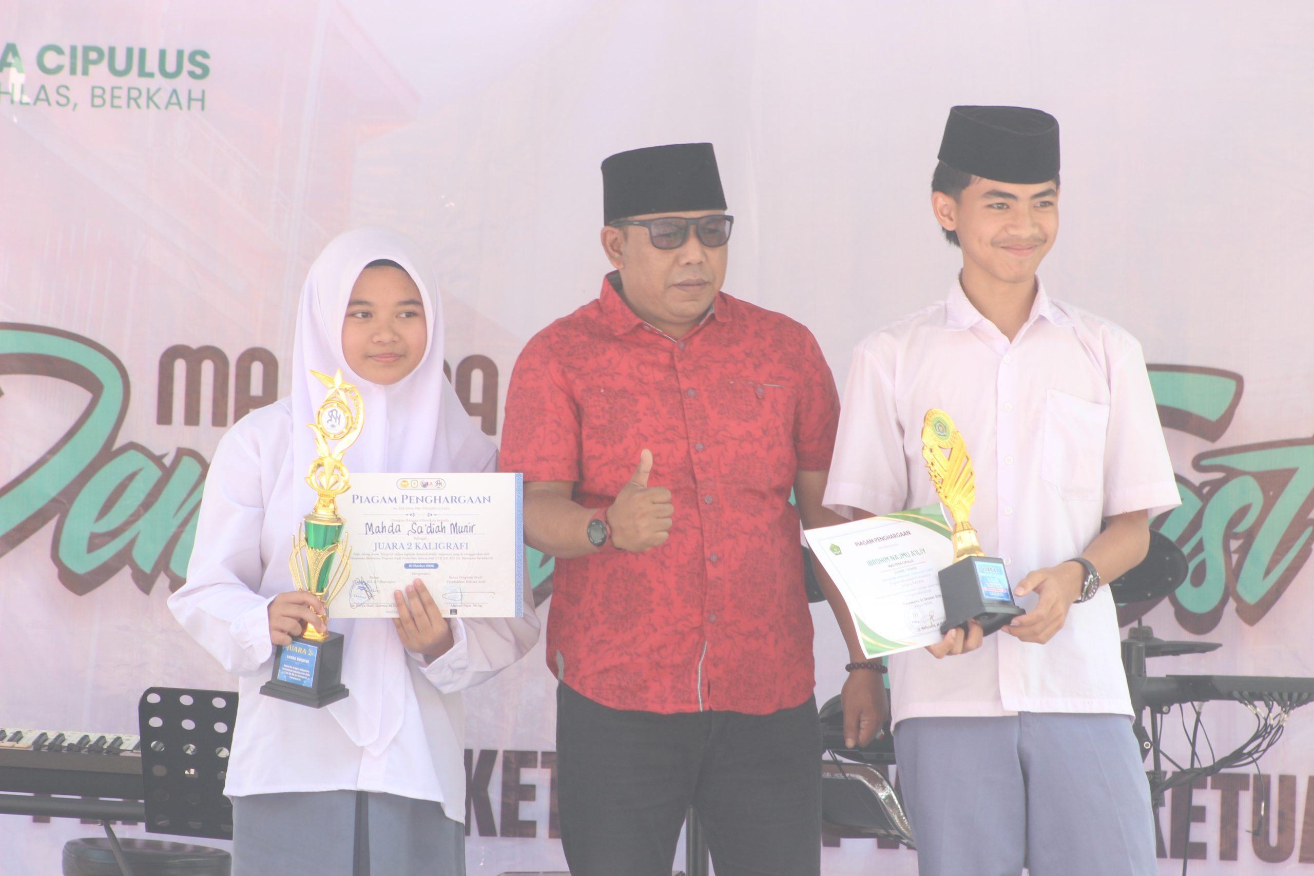 Piagam Kaligrafi dan OMI